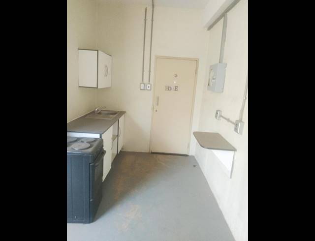 1 BEDROOM APARTMENT FOR SALE IN JOHANNESBURG CBD